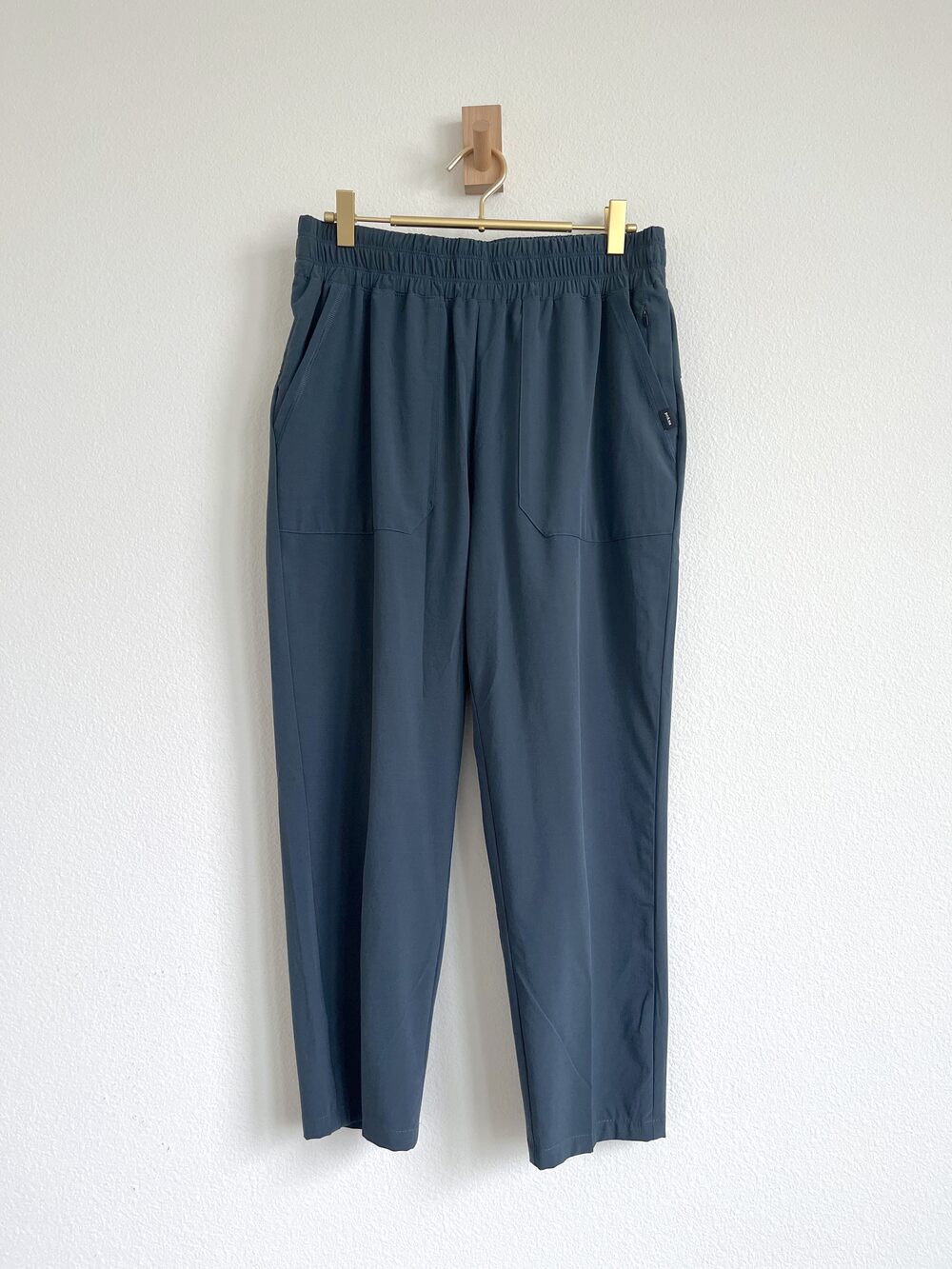 prAna Sky Canyon Cropped Jogger Pants - Slate Charcoal Blue - Size M